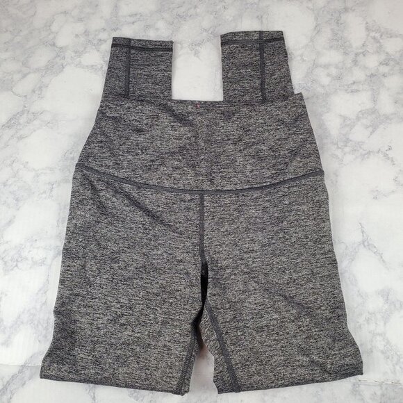 Victoria's Secret Pants - Victoria's Secret Sport XS Short Knockout Leggings‎ Spacedye Black athleisure